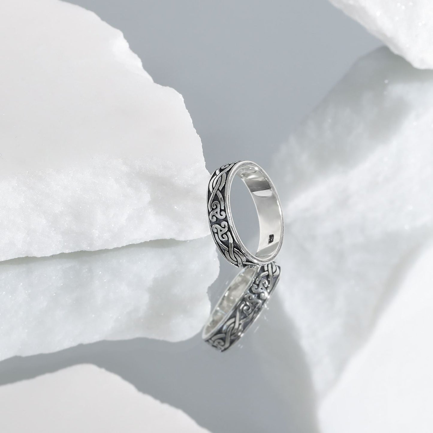 Patterned 925 Sterling Silver Ring