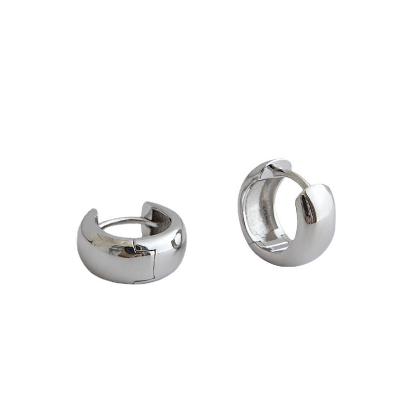 versatile student silver earrings ins niche extremely simple light face round S925 pure silver earrings ear buckle for women