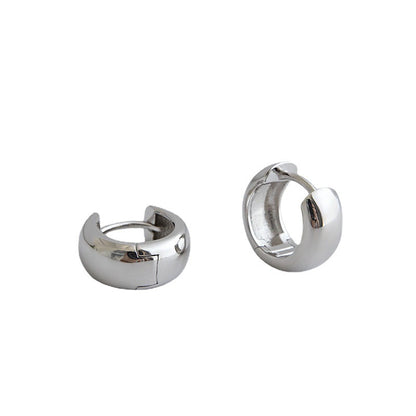 versatile student silver earrings ins niche extremely simple light face round S925 pure silver earrings ear buckle for women