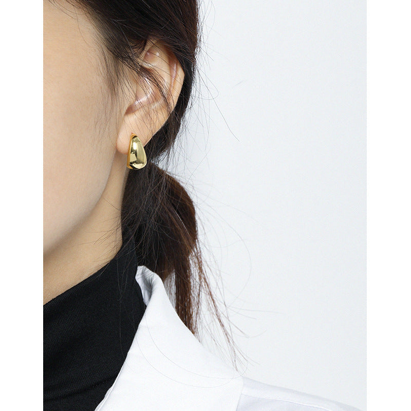 minimalist and versatile geometric oval smooth texture S925 pure silver ear nail female